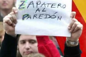 Los del PP son tan «demócratas», que piden públicamente llevar al Paredón a Zapatero… sin comentarios