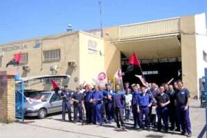 Continúan las movilizaciones de los trabajadores de Manufacturas de Precisión en protesta por el bloqueo de las negociaciones del convenio interno
