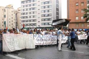 Los inmmigrantes acuerdan iniciar una huelga de hambre en Barcelona