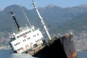 Un barco con cenizas tóxicas de las centrales térmicas españolas se hunde en Turquía.