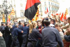 Protesta de los trabajadores/as del Ayuntamiento de Barcelona por la privatización de los servicios públicos