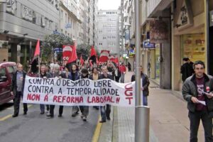 La CGT se manifiesta en Pontevedra contra la Reforma Laboral