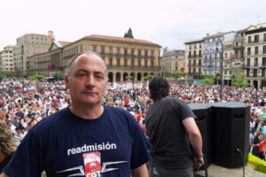 Fotogalería manifestación del 20/05/06 en Pamplona contra el chantaje de Volkswagen Navarra