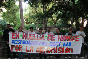 Los despedid@s por SEAT, CCOO y UGT continuan la huelga de hambre en la Universitat de Barcelona