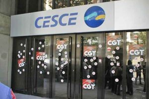 Huelga-concentración de  la Sección Sindical de CESCE de CGT por una cesión de trabajadores a una IAE