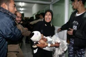 Al menos 22 palestinos muertos en Cisjordania y Gaza por ataques del Ejército israelí