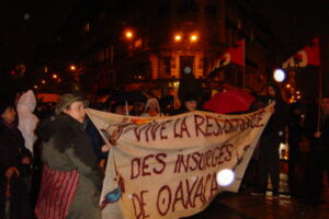 CNT-Francia y diversos colectivos zapatistas marchan en solidaridad con Oaxaca en París el 20 de noviembre