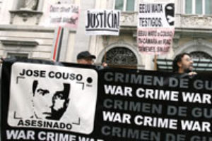La Audiencia Nacional ordena la detención de los tres militares acusados de matar a José Couso