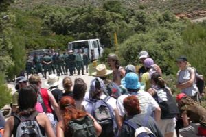 Juicio a dos antimilitaristas por ocupar instalaciones militares en la Sierra de Aitana