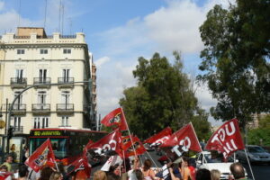 Hoy los trabajadores de Atento Valencia se ponen en huelga de 24 horas y se concentran ante la Delegación de Gobierno