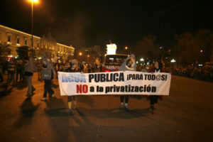 Galería : participación de la plataforma contra la privatización en los carnavales de Madrid el pasado sábado