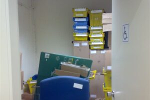 CGT dice que la oficina de correos de Badalona  sigue sin tener actividad, a pesar de tener las puertas abiertas