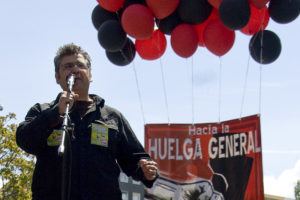 Jacinto Ceacero : “Hay que huir de los cantos de sirena del capitalismo”
