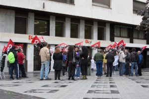 Valladolid : Concentración frente al Ecyl contra los recortes (10 junio)