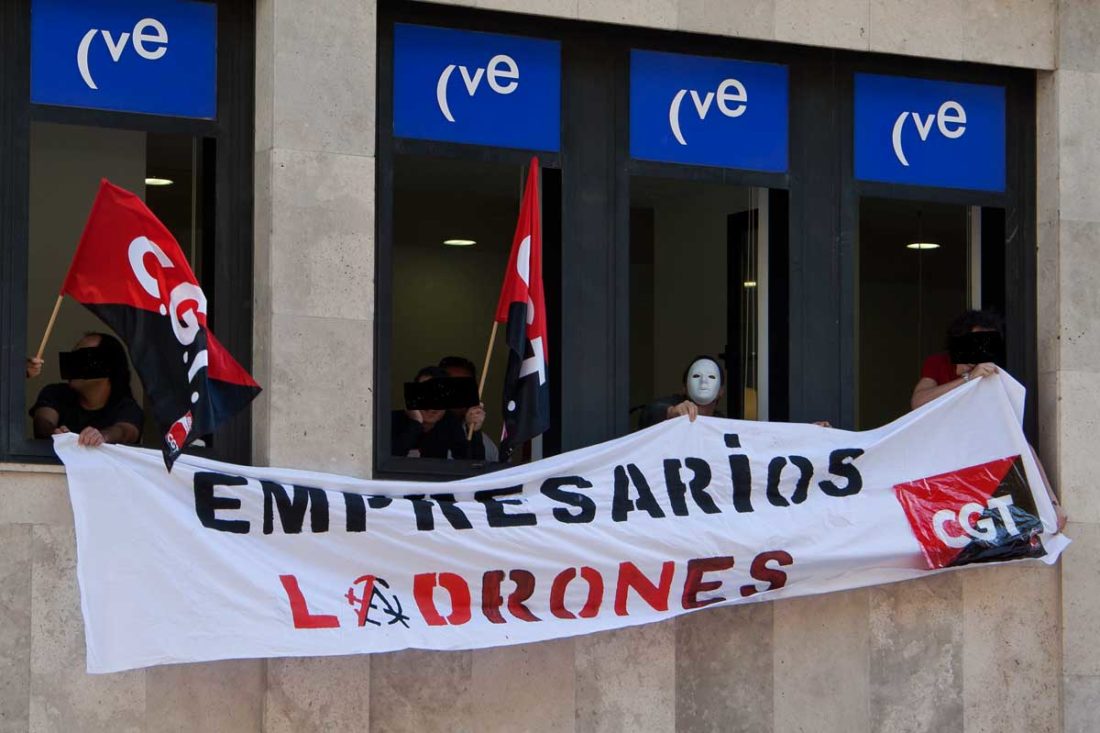 Valladolid: Concentración en apoyo a compañeros juzgados por la ocupación pacífica de la sede de la patronal