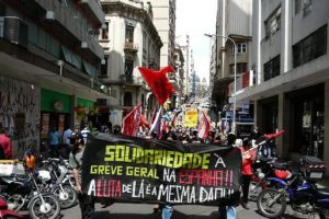 Porto Alegre (Brasil) – Solidaridade à Greve Geral na Espanha