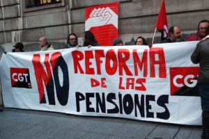 Concentración de CGT Cantabria contra la reforma de las pensiones (24 enero)