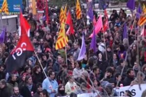 4000 personas se manifiestan en Barcelona contra el recorte de las pensiones y por una nueva huelga general