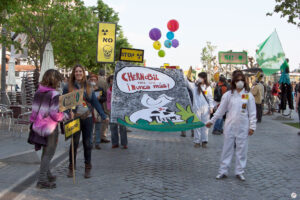 Valladolid: Manifestación contra las nucleares
