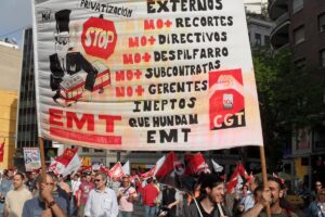 Valencia: Manifestacion 14 de  abril de los trabajadores de EMT y FGV