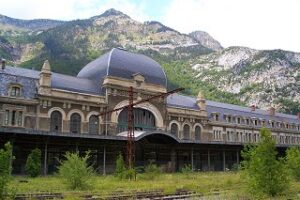 Zaragoza: Charla-debate «Un Modelo de Ferrocarril Público y Social en Aragón»