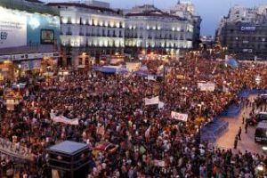 Madrid: Miles de indignadxs se manifiestan bajo el lema: «No es una crisis, es el sistema»