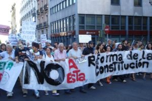 Vídeo: Manifestación contra la reforma de la Constitución – 28 Agosto