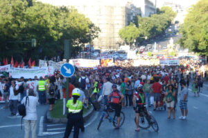 Madrid: Multitudinaria manifestación en  defensa de los Servicios Públicos (18 sept)
