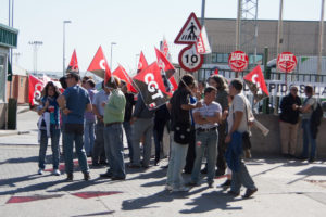 Valladolid: Concentración en Lauki contra el «plan de bajas»