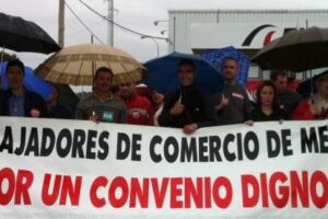 Iruña: Manifestación por Convenio en Comercio del metal