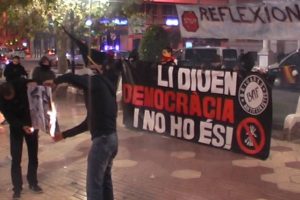 Manifestación antifascista durante la jornada de reflexión en Castellón