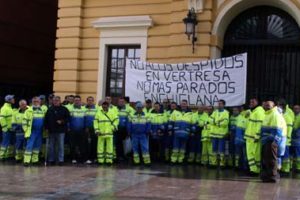 Chiclana: Los trabajadores de «Vertresa» exigen la reincoporación de 11 despedidos