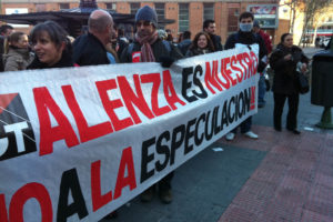Masiva concentración en defensa de los locales de CGT en Madrid