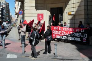 Concentración-convocatoria de CGT Alicante para la huelga general del 29M