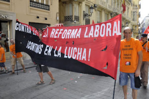 Reportaje fotográfico de la manifestación unitaria de empresas en lucha en Valencia