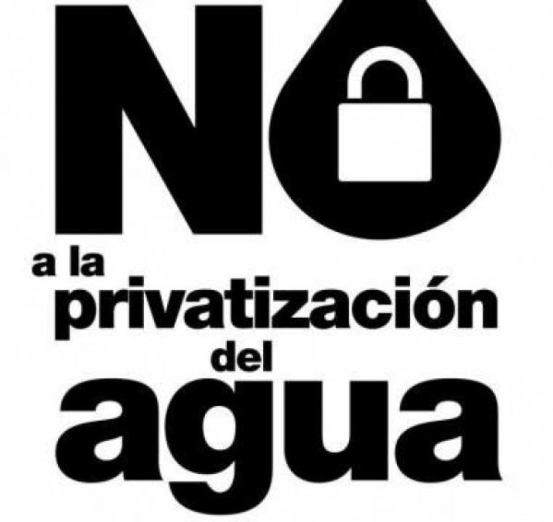 Manifestación en contra de la privatización del ciclo integral del agua en Lanzarote