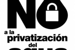 Manifestación en contra de la privatización del ciclo integral del agua en Lanzarote