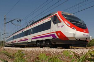 Manifiesto contra los recortes en ferrocarriles regionales media distancia‏