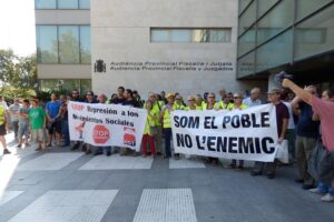 Suspenden el juicio contra los 10 detenidos en la primavera valenciana