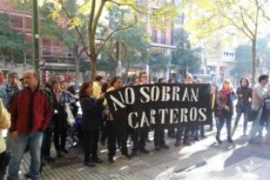 Carteros de Madrid se movilizan contra la pérdida de puestos de trabajo y deterioro del servicio público postal