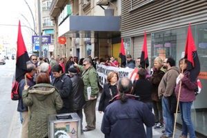 Buena acogida de la concentración contra la represión sindical en el Mercadona de Gran Vía en Murcia