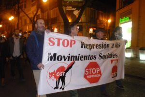 Miles de personas toman las calles de Valencia en solidaridad con Gamonal