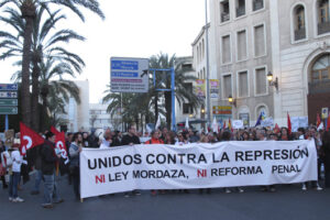 [Fotos] Manifestaciones en el País Valencià contra la Ley Mordaza y en defensa de las libertades