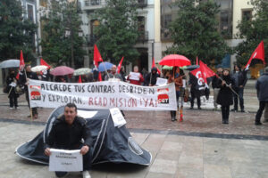 28M: Concentración por la readminsión de Víctor y el pago de los salarios atrasados en Granada