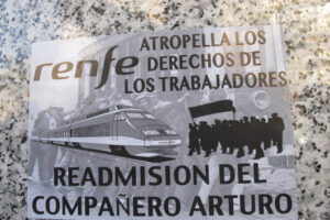 [Fotos] Concentración en Alicante por la readmisión de Arturo Acón (despedido por Renfe) y movilización en Valencia contra el cierre de RTVV