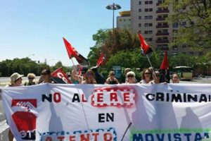 Los trabajadores de Atento paran contra el ERE en Sevilla