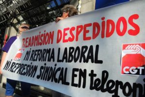[Fotos] Concentración en Alicante para protestar contra los despidos en Telefónica