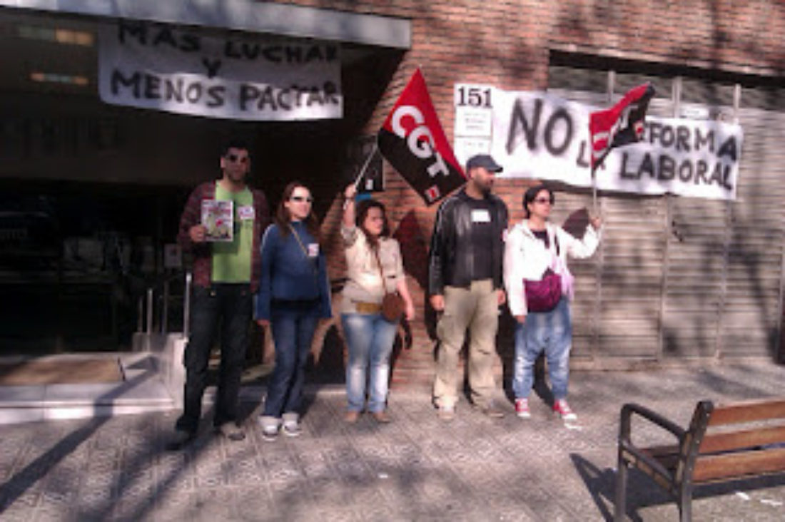 31-J: Manifestación de l@s trabajador@s de la Clínica Delfos