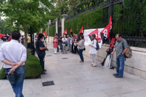 [Fotos]  Concentración en Granada contra la represión hacia sindicalistas y activistas sociales
