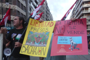 [Fotos] Concentraciones en Castelló y Valencia por las libertades y los derechos de las personas